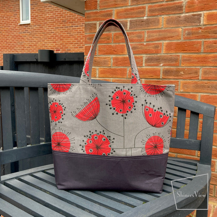 New Market Tote with Extra's!