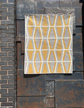 Load image into Gallery viewer, Quilt Pattern PDF || Urban Facade Quilt